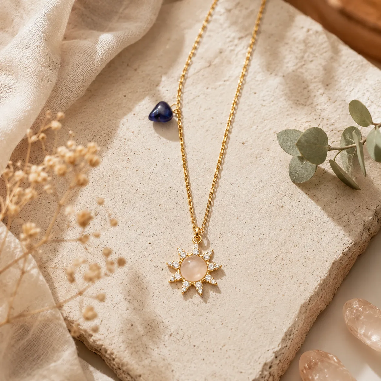 Collier Soleil — Cyanite